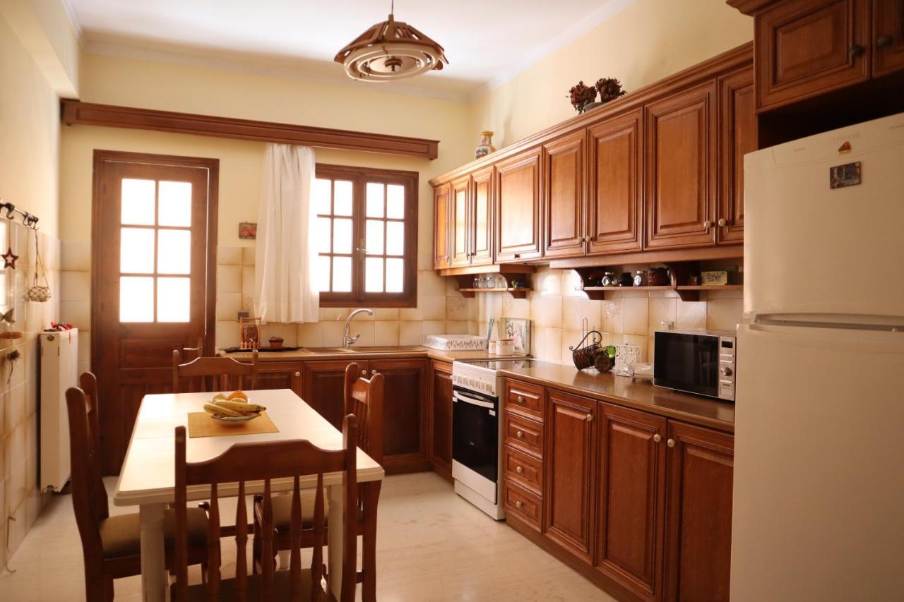Helena Apartment Argostoli Esterno foto