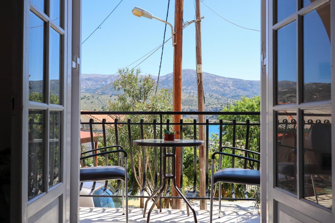 Helena Apartment Argostoli Esterno foto