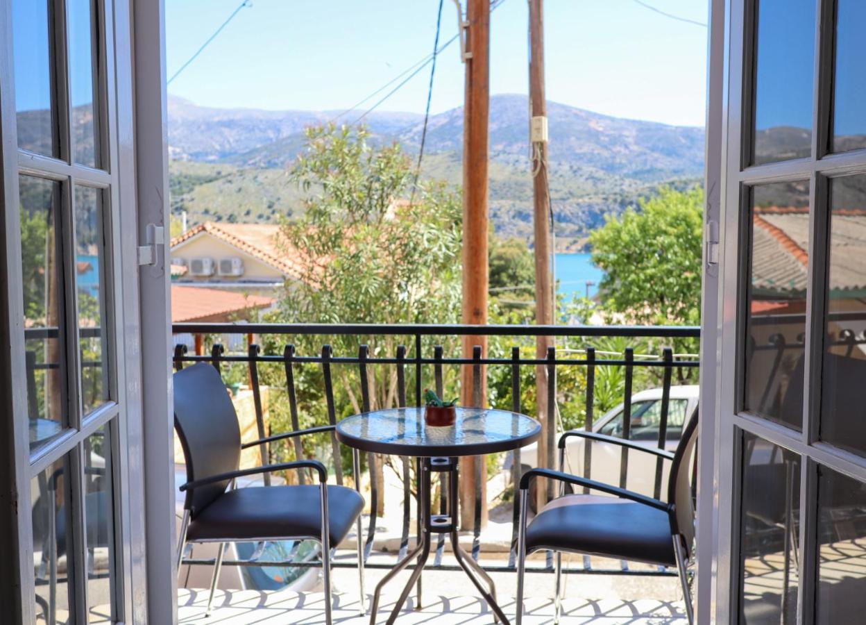 Helena Apartment Argostoli Esterno foto